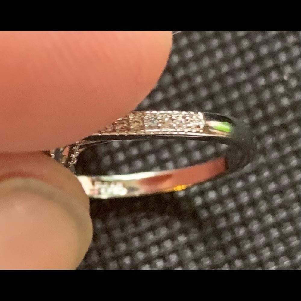 Ring - Picture 3 of 3